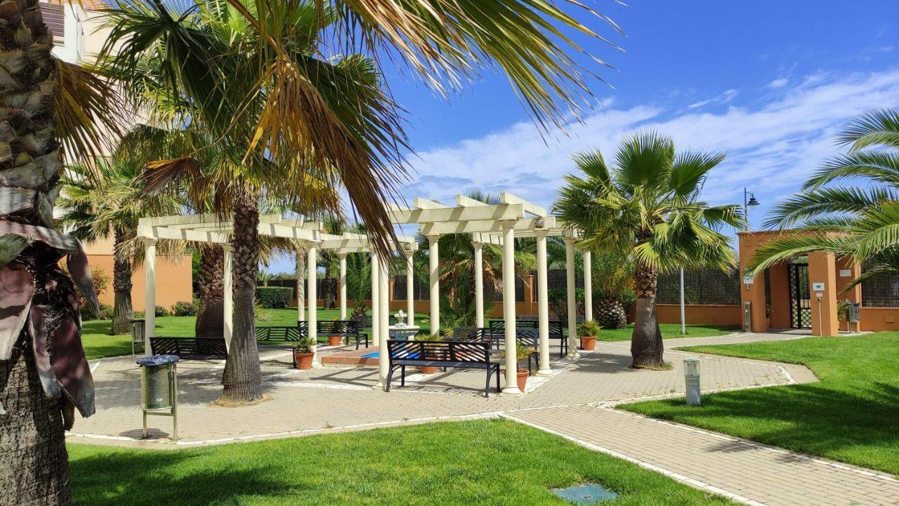 Apartamento Los Pelicanos Isla Canela Bagian luar foto